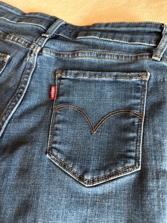 Levi's Dark Blue Distressed Skinny Jeans Size W/26 - Picture 7 of 7
